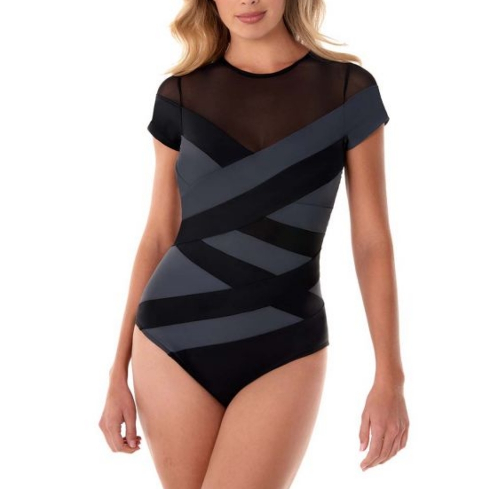 Reagan Magicsuit  Size 10